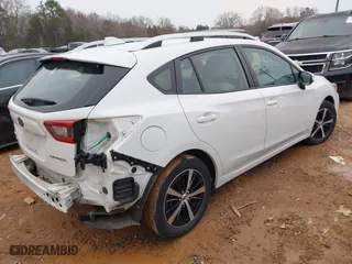 2022 Subaru Impreza Premium with VIN 4S3GTAV6XN3715561, listed as a IAAI auction lot 41568387 with 20,802 mi miles. Bid and sale history available at carsss.com. Image 4.