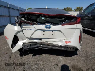 2017 Toyota Prius Plus with VIN JTDKARFP2H3060970, listed as a Copart auction lot 66115595 with 98,235 mi miles and Salvage title. Bid and sale history available at DreamBid. Image 6.