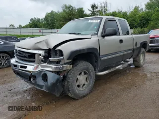2004 GMC Sierra 1500 SLE with VIN 1GTEK19T44Z239667, listed as a Copart auction lot 61437835 with 203,264 mi miles and Clean title. Bid and sale history available at DreamBid. Image 1.