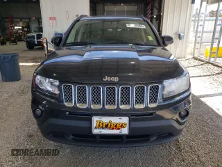 2015 Jeep Compass Latitude with VIN 1C4NJDEB1FD216428, listed as a Copart auction lot 46059185 with 267,299 mi miles and Clean Title. Bid and sale history available at carsss.com. Image 5.