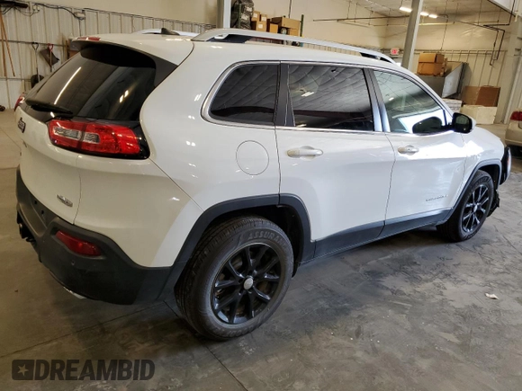 2017 Jeep Cherokee Latitude z VIN 1C4PJMCS3HW649008, wystawiony jako Copart lot #61410505 z przebiegiem 112 496 mil mil oraz Szkoda całkowita • Salvage title. Historia ofert i sprzedaży dostępna na DreamBid. Obrazek 3.