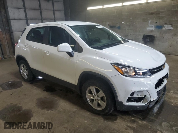 2019 Chevrolet Trax LS with VIN 3GNCJNSBXKL157523, listed as a Copart auction lot 47164505 with 52,560 mi miles and Salvage Title. Bid and sale history available at carsss.com. Image 4.