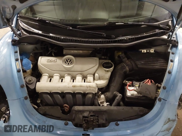 2010 Volkswagen Beetle with VIN 3VWPW3AG4AM003893, listed as a IAAI auction lot 41255087 with 192,128 mi miles and . Bid and sale history available at DreamBid. Image 10.