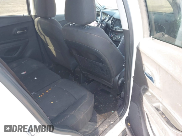 2018 Chevrolet Trax LT with VIN 3GNCJLSB0JL327617, listed as a IAAI auction lot 41801919 with 87,777 mi miles and . Bid and sale history available at carsss.com. Image 8.