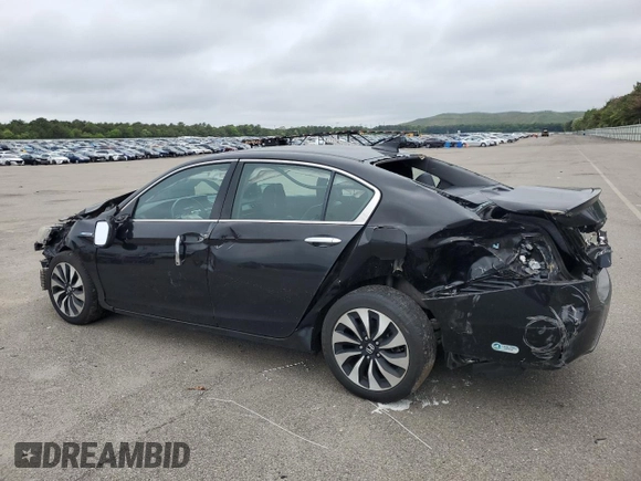 2015 Honda Accord Touring with VIN 1HGCR6F73FA013212, listed as a Copart auction lot 58341045 with 183,225 mi miles and Salvage title. Bid and sale history available at DreamBid. Image 2.