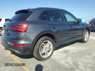 2024 Audi Q5 Premium Plus with VIN WA1BBAFY9R2063776, listed as a Copart auction lot 61252035 with 2,813 mi miles and Salvage title. Bid and sale history available at DreamBid. Image 3.