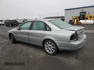 2004 Volvo S80 with VIN YV1TH59H241383266, listed as a Copart auction lot 83488254 with 119,434 mi miles and Salvage Title. Bid and sale history available at carsss.com. Image 2.