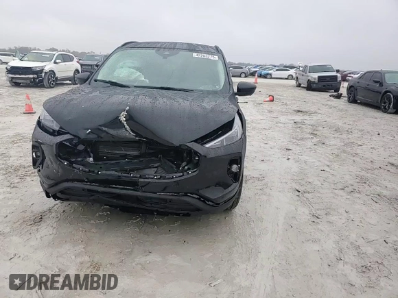 2024 Ford Escape Platinum with VIN 1FMCU9JAXRUB60241, listed as a Copart auction lot 42203275 with 5,907 mi miles and Non Repairable. Bid and sale history available at DreamBid. Image 12.