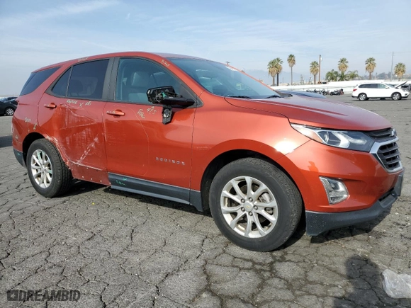 2020 Chevrolet Equinox LS with VIN 2GNAXHEV7L6197285, listed as a Copart auction lot 43445515 with 84,314 mi miles and Salvage Title. Bid and sale history available at carsss.com. Image 4.