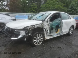 2013 Volkswagen Jetta SE z VIN 3VWDP7AJ0DM219473, wystawiony jako Copart lot #57700105 z przebiegiem 135 832 mil mil oraz Szkoda całkowita • Salvage title. Historia ofert i sprzedaży dostępna na DreamBid. Obrazek 1.