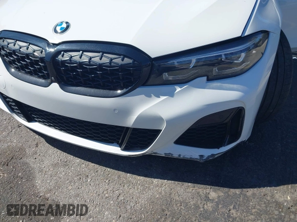 2022 BMW 3 Series M340i with VIN 3MW5U7J01N8C40721, listed as a IAAI auction lot 41651842 with 31,756 mi miles. Bid and sale history available at carsss.com. Image 18.