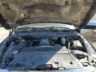 2011 Ram 2500 Laramie Longhorn z VIN 3D7UT2CLXBG604668, wystawiony jako Copart lot #52128635 z przebiegiem 479 971 mil mil oraz Szkoda całkowita • Salvage title. Historia ofert i sprzedaży dostępna na DreamBid. Obrazek 13.