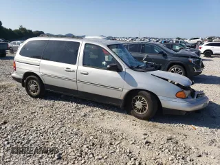 1998 Ford Windstar LX with VIN 2FMZA5145WBC60920, listed as a Copart auction lot 71553874 with 232,744 mi miles and Non Repairable. Bid and sale history available at carsss.com. Image 4.