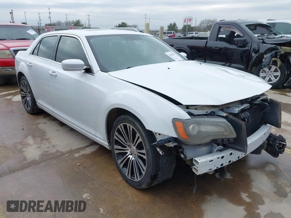 2013 Chrysler 300 with VIN 2C3CCABGXDH735739, listed as a IAAI auction lot 41282492 with 121,487 mi miles. Bid and sale history available at carsss.com. Image 1.