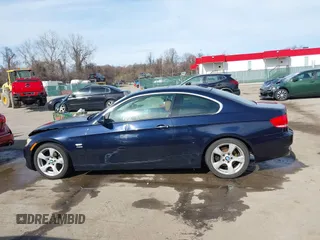 2009 BMW 3 Series 328i xDrive z VIN WBAWC33589PU84317, wystawiony jako IAAI lot #41817634 z przebiegiem 166 052 mil mil oraz . Historia ofert i sprzedaży dostępna na DreamBid. Obrazek 14.