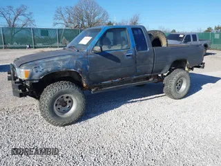 1991 Toyota Pickup с VIN JT4RN13P8M6026288, выставлен на аукционе IAAI как лот 41768419 с пробегом 249 679 миль миль и . История ставок и продаж доступна на DreamBid. Изображение 2.