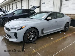 2022 Kia Stinger GT-Line with VIN KNAE35LD3N6115265, listed as a Copart auction lot 86194784 with 35,170 mi miles and Salvage Title. Bid and sale history available at carsss.com. Image 1.
