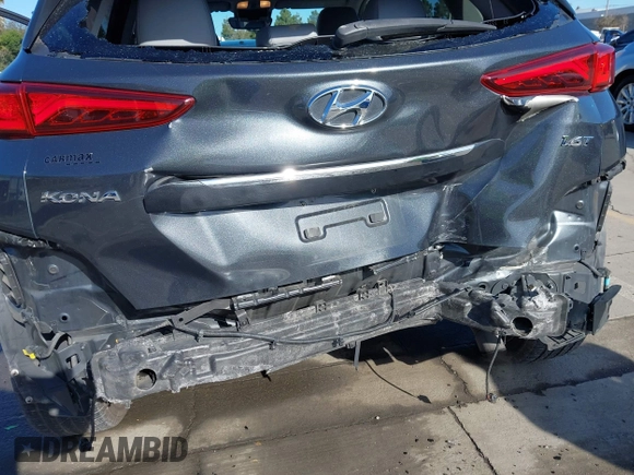2018 Hyundai Kona Limited with VIN KM8K33A59JU085597, listed as a IAAI auction lot 41804485 with 142,172 mi miles. Bid and sale history available at carsss.com. Image 6.