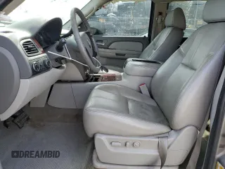 2008 Chevrolet Suburban LTZ with VIN 1GNFK16Y18R165402, listed as a Copart auction lot 47832565 with 184,399 mi miles and Salvage Title. Bid and sale history available at carsss.com. Image 7.