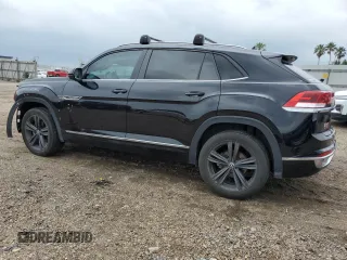 2021 Volkswagen Atlas SE with VIN 1V2PE2CA4MC208319, listed as a Copart auction lot 52038335 with 58,322 mi miles and Salvage title. Bid and sale history available at DreamBid. Image 2.