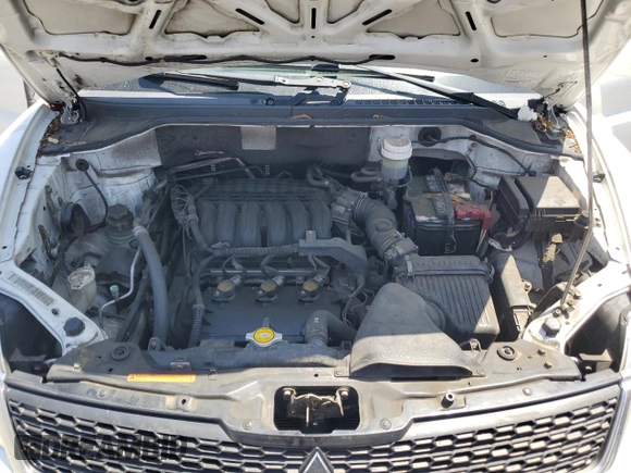 2011 Mitsubishi Endeavor LS with VIN 4A4JN2AS3BE013213, listed as a Copart auction lot 66189634 with 176,086 mi miles and Salvage Title. Bid and sale history available at carsss.com. Image 12.