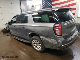 2022 Chevrolet Suburban Premier with VIN 1GNSKFKD7NR223006, listed as a Copart auction lot 84526554 with 0 mi miles and Salvage Title. Bid and sale history available at carsss.com. Image 2.
