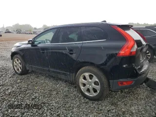 2013 Volvo XC60 3.2L with VIN YV4940DL4D2433666, listed as a Copart auction lot 52955565 with 196,420 mi miles and Salvage Title. Bid and sale history available at carsss.com. Image 2.
