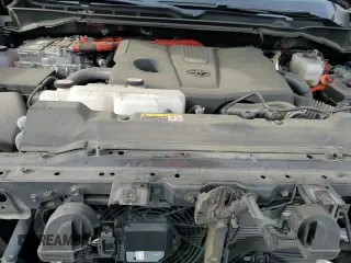 2023 Toyota Tundra Platinum Hybrid z VIN 5TFNC5DB8PX014865, wystawiony jako Copart lot #87169644 z przebiegiem 44 232 mil mil oraz Szkoda całkowita • Salvage title. Historia ofert i sprzedaży dostępna na DreamBid. Obrazek 15.
