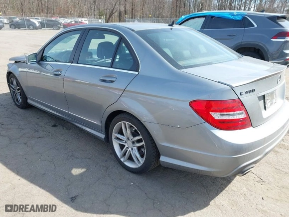 2013 Mercedes-Benz C-Class C 300 Sport with VIN WDDGF8AB5DR282123, listed as a IAAI auction lot 41783401 with 74,904 mi miles. Bid and sale history available at carsss.com. Image 3.