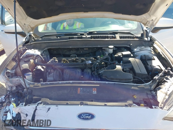 2018 Ford Fusion S with VIN 3FA6P0G76JR270334, listed as a IAAI auction lot 41490738 with 98,920 mi miles. Bid and sale history available at carsss.com. Image 10.