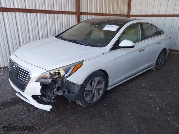 2016 Hyundai Sonata Hybrid Limited with VIN KMHE34L18GA010042, listed as a IAAI auction lot 41532539 with 148,003 mi miles. Bid and sale history available at carsss.com. Image 17.
