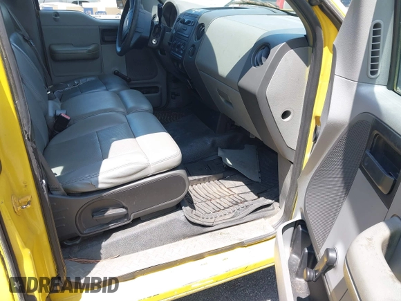 2006 Ford F-150 XL with VIN 1FTRF12W26NB62270, listed as a IAAI auction lot 42521138 with 128,316 mi miles and . Bid and sale history available at DreamBid. Image 5.