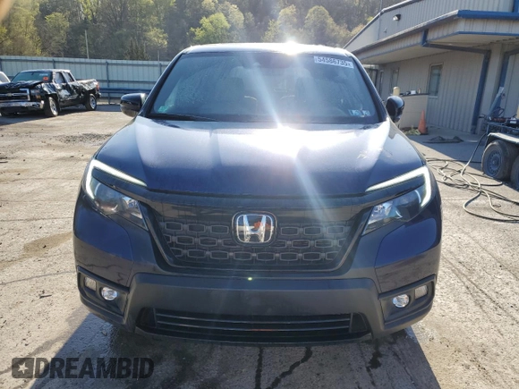 2021 Honda Passport EX-L with VIN 5FNYF8H57MB027798, listed as a Copart auction lot 54586735 with 28,658 mi miles and Salvage Title. Bid and sale history available at DreamBid. Image 5.