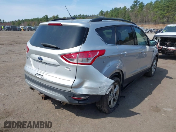 2016 Ford Escape SE z VIN 1FMCU9GXXGUB78201, wystawiony jako IAAI lot #42048676 z przebiegiem 139 144 mil mil oraz . Historia ofert i sprzedaży dostępna na DreamBid. Obrazek 4.