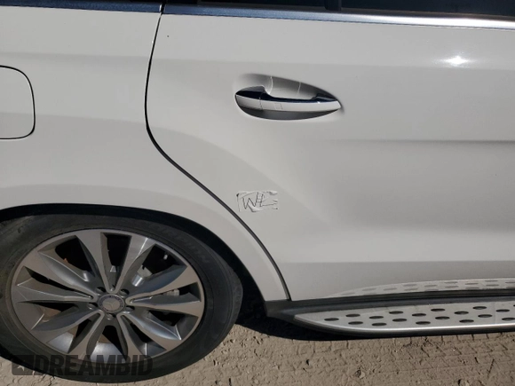 2016 Mercedes-Benz GL with VIN 4JGDF6EE3GA688552, listed as a Copart auction lot 77364794 with 0 mi miles and Non Repairable. Bid and sale history available at carsss.com. Image 13.