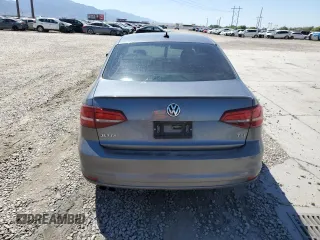 2016 Volkswagen Jetta Sport z VIN 3VWD17AJ4GM232023, wystawiony jako Copart lot #63944665 z przebiegiem 128 950 mil mil oraz Szkoda całkowita • Salvage title. Historia ofert i sprzedaży dostępna na DreamBid. Obrazek 6.