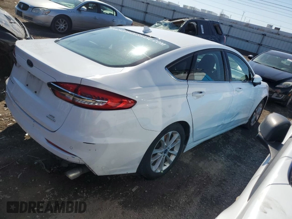 2020 Ford Fusion SE with VIN 3FA6P0HD8LR201264, listed as a Copart auction lot 52190795 with 138,017 mi miles and Salvage Title. Bid and sale history available at carsss.com. Image 3.