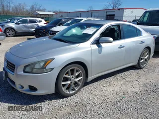 2011 Nissan Maxima 3.5 SV w/Premium Pkg with VIN 1N4AA5AP0BC864449, listed as a IAAI auction lot 41831267 with 197,296 mi miles. Bid and sale history available at carsss.com. Image 2.