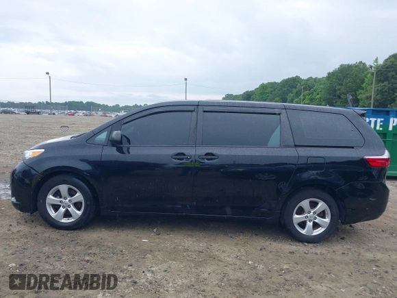 2015 Toyota Sienna L z VIN 5TDZK3DCXFS662049, wystawiony jako IAAI lot #42397319 z przebiegiem 202 960 mil mil oraz . Historia ofert i sprzedaży dostępna na DreamBid. Obrazek 14.