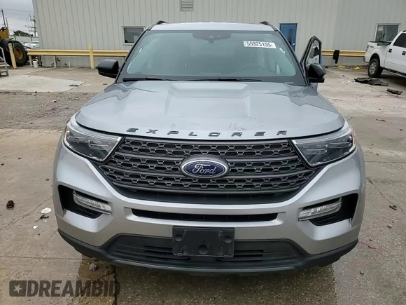 2024 Ford Explorer XLT z VIN 1FMSK7DH9RGA56675, wystawiony jako Copart lot #55925155 z przebiegiem 19 135 mil mil oraz Szkoda całkowita • Salvage title. Historia ofert i sprzedaży dostępna na DreamBid. Obrazek 14.