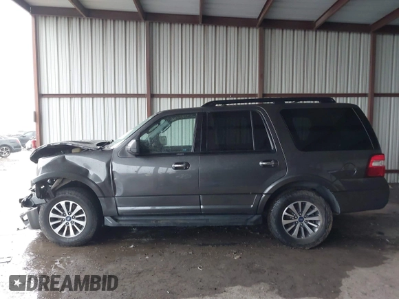 2017 Ford Expedition XLT z VIN 1FMJU1HT9HEA63167, wystawiony jako IAAI lot #42100559 z przebiegiem 134 485 mil mil oraz . Historia ofert i sprzedaży dostępna na DreamBid. Obrazek 14.