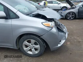 2015 Toyota Sienna LE AAS with VIN 5TDKK3DC1FS551231, listed as a IAAI auction lot 41991035 with 115,149 mi miles and . Bid and sale history available at DreamBid. Image 17.