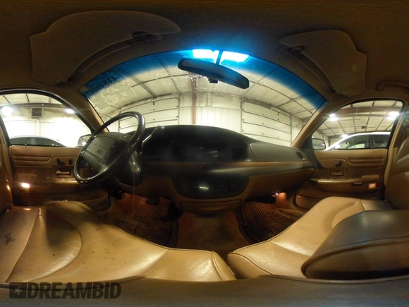 1995 Ford Crown Victoria LX с VIN 2FALP74W0SX195270, выставлен на аукционе IAAI как лот 41840082 с пробегом 139 967 миль миль и . История ставок и продаж доступна на DreamBid. Изображение 22.