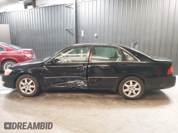 2002 Toyota Avalon XL with VIN 4T1BF28B02U257871, listed as a IAAI auction lot 41915163 with 117,995 mi miles and . Bid and sale history available at DreamBid. Image 6.