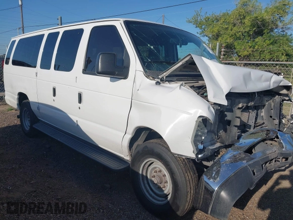 2014 Ford Econoline Wagon XL with VIN 1FBSS3BLXEDA86613, listed as a IAAI auction lot 41996263 with 238,848 mi miles. Bid and sale history available at carsss.com. Image 1.