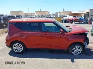 2023 Kia Soul LX с VIN KNDJ23AU0P7848690, выставлен на аукционе IAAI как лот 41896719 с пробегом Не указан миль и . История ставок и продаж доступна на DreamBid. Изображение 13.