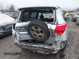 2008 Toyota RAV4 with VIN JTMBD33V985191308, listed as a IAAI auction lot 41197580 with 203,862 mi miles. Bid and sale history available at carsss.com. Image 16.