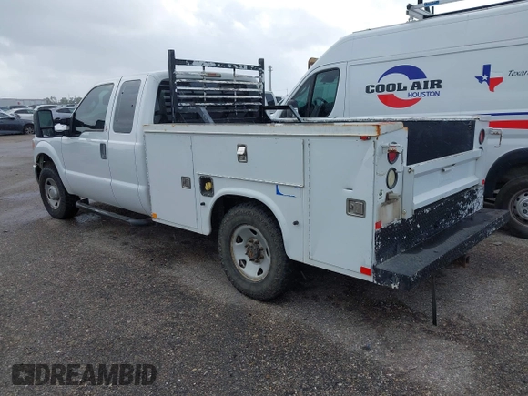 2013 Ford F-350 XL with VIN 1FD7X3A64DEA35949, listed as a IAAI auction lot 40693459 with 244,259 mi miles and . Bid and sale history available at DreamBid. Image 3.