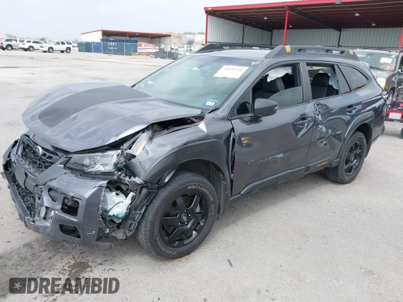 2022 Subaru Outback Wilderness z VIN 4S4BTGUD7N3216208, wystawiony jako IAAI lot #41918716 z przebiegiem 47 690 mil mil oraz . Historia ofert i sprzedaży dostępna na DreamBid. Obrazek 21.