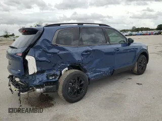 2024 Kia Telluride SX Prestige with VIN 5XYP5DGC6RG534442, listed as a Copart auction lot 72935454 with 1,986 mi miles and Salvage title. Bid and sale history available at DreamBid. Image 3.